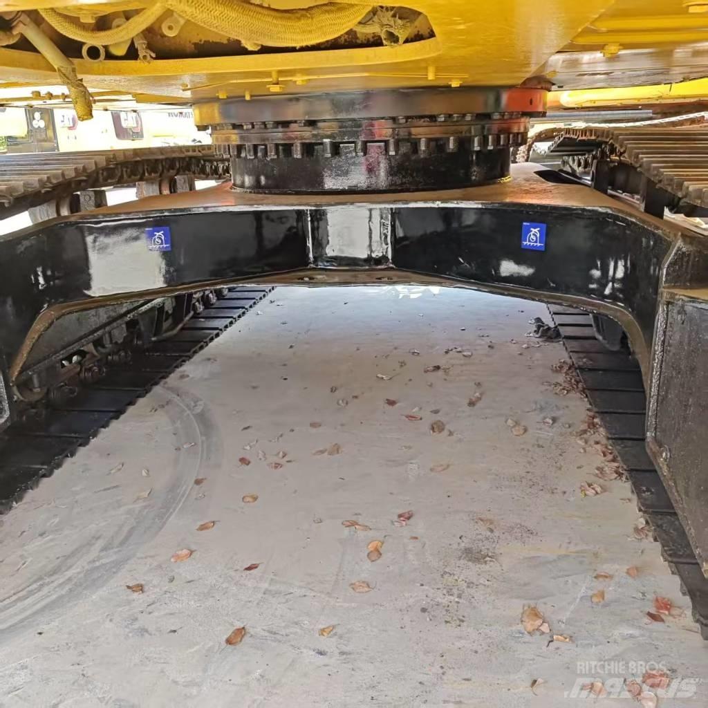 CAT 320 D 履带挖掘机