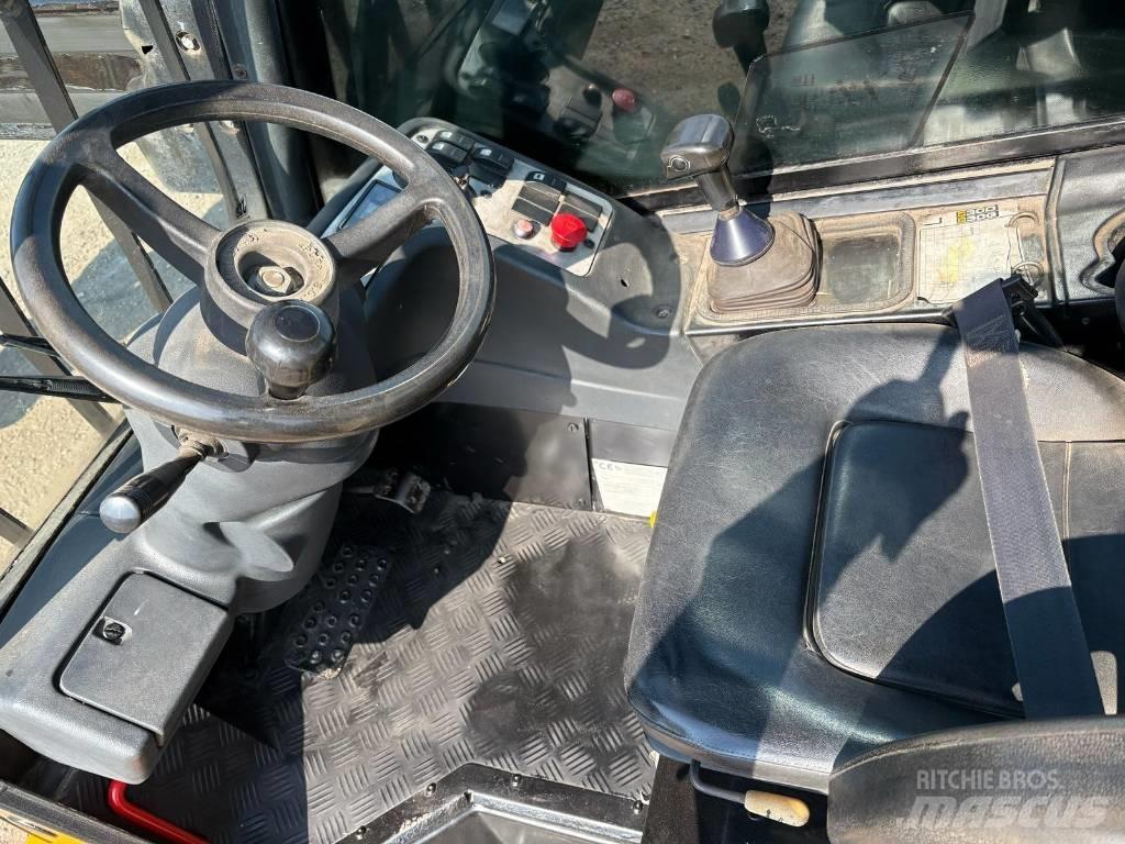 JCB TLT 30 D 伸缩臂叉装车|叉装车