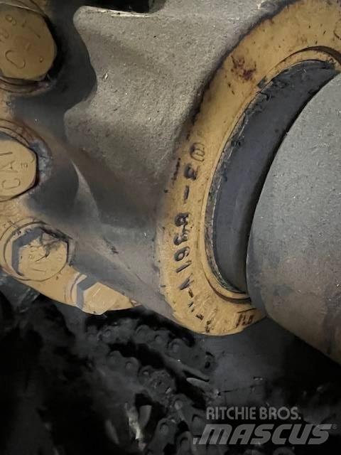 CAT 385 B 液压
