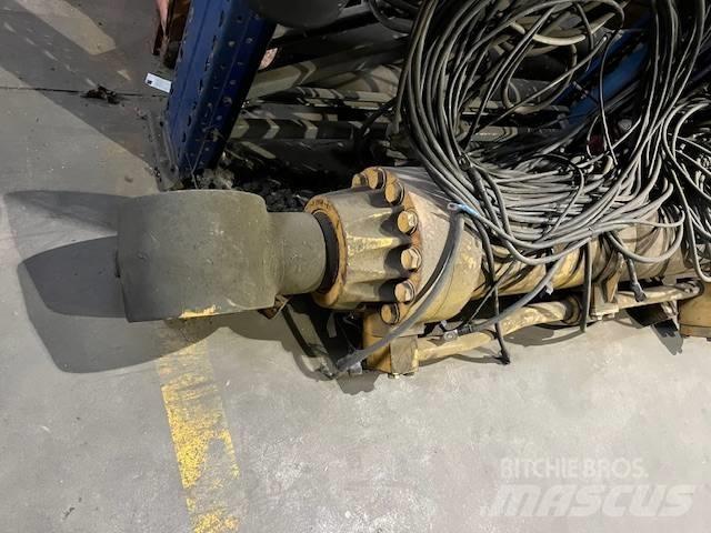 CAT 385 B 液压