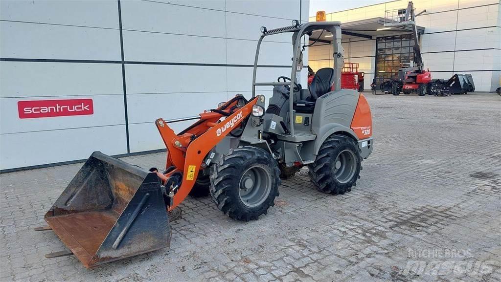Weycor AR320 Agrar 多功能装载机