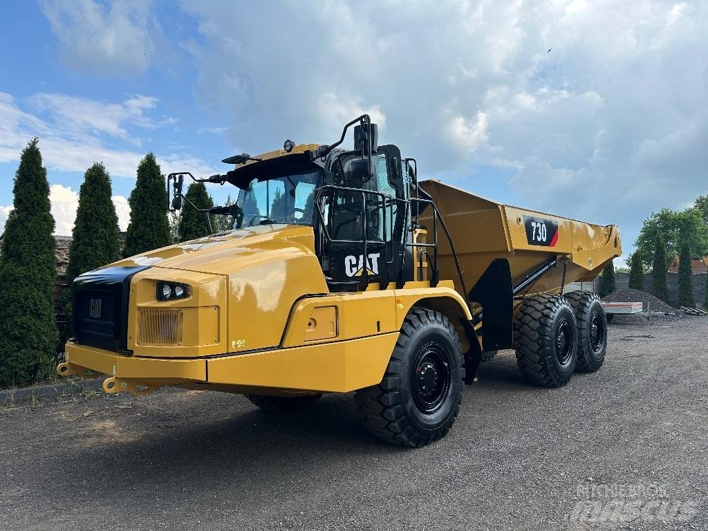 CAT 730 铰接式自卸车