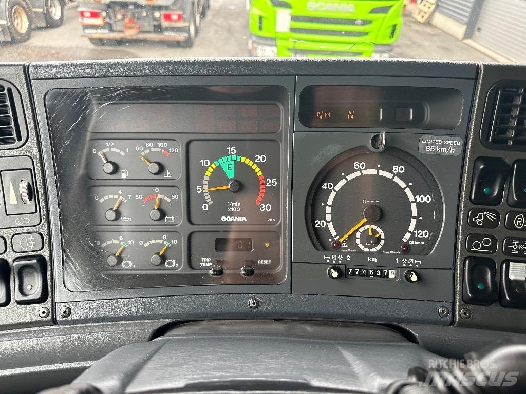 Scania R144 530 6X4 自卸式货车