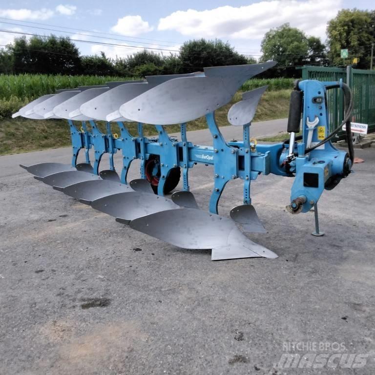 Lemken EurOpal 8 双向犁