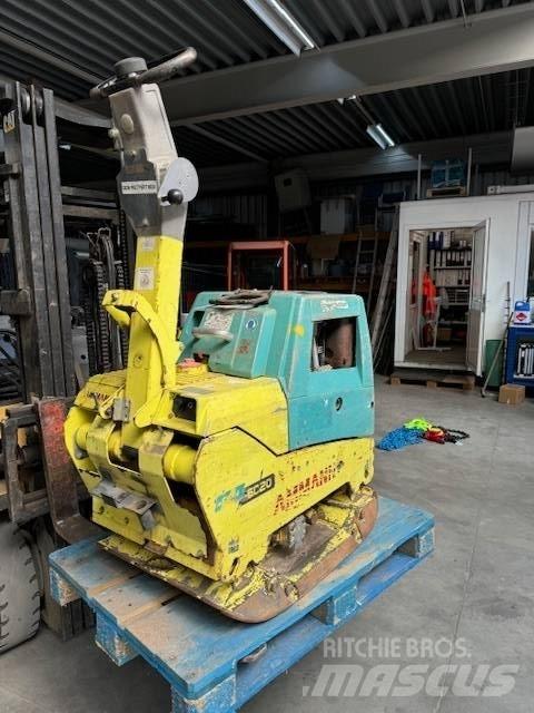 Ammann APH 6020 铺路机械