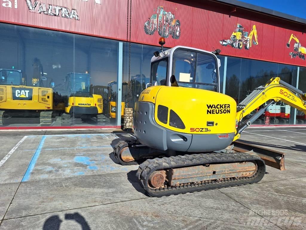 Neuson 50Z3 小型挖掘机