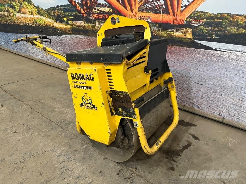Bomag BW 71 E-2 单轮压路机