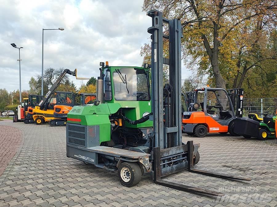 Combilift C4000 四轮前移式叉车