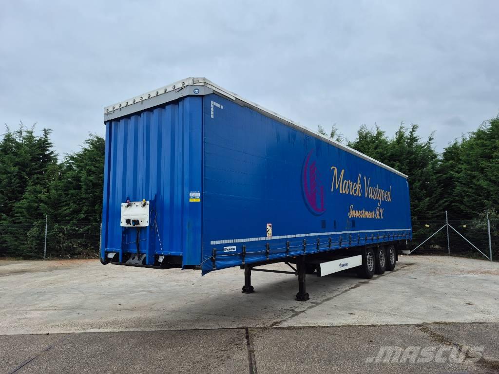 Krone SD 侧帘半挂车