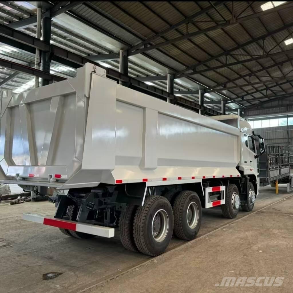 Howo 371 8x4 自卸式货车