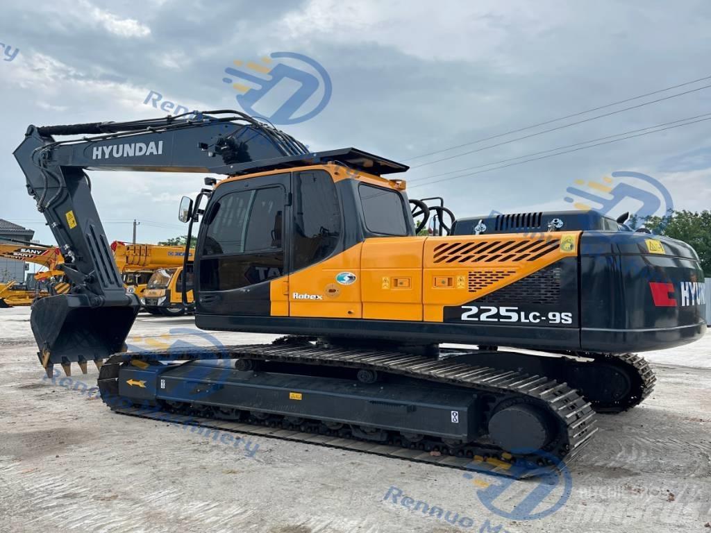 Hyundai 225LC-9S 履带挖掘机