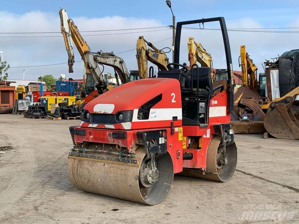 JCB VMT 260 双轮压路机