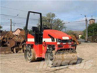 JCB VMT 260 双轮压路机