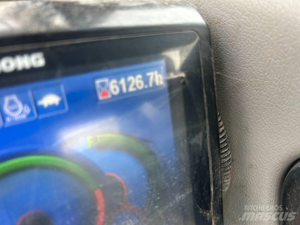LiuGong 909 ECR 中型挖掘机