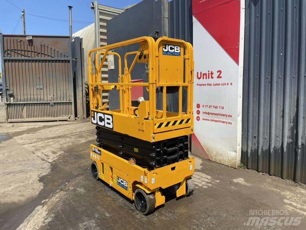 JCB S1932 EDRV 剪叉式升降机