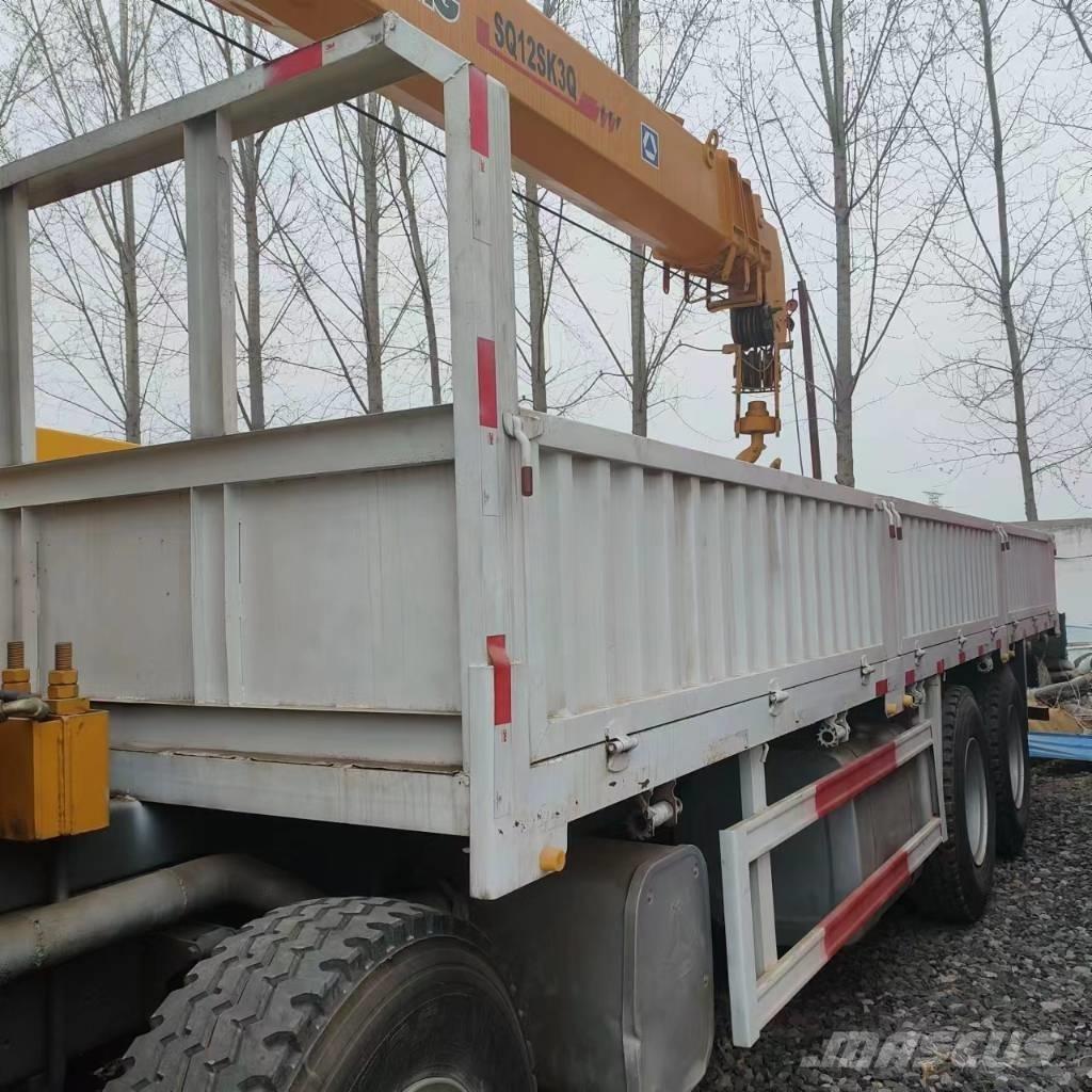 Howo 8*4 371 自卸式货车