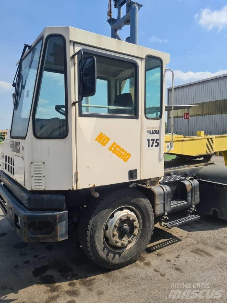 Magnum TT120 码头牵引车