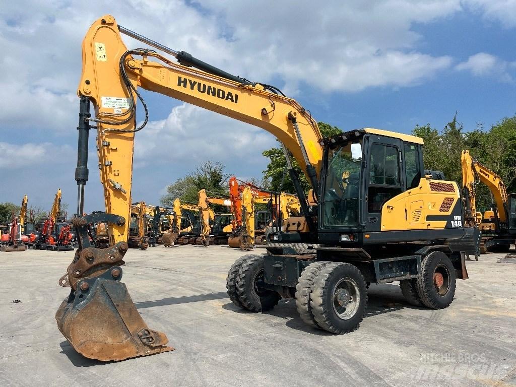 Hyundai HW140 轮式挖掘机