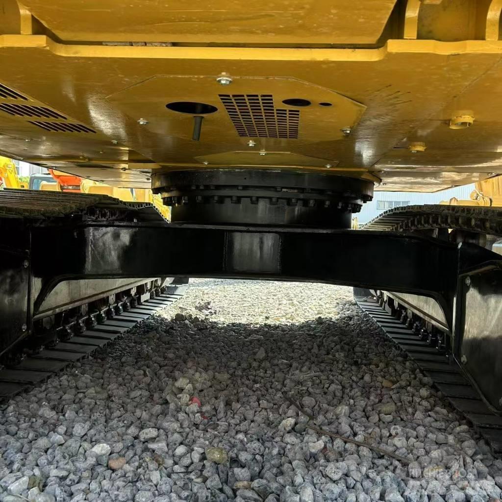 CAT 324D2L 履带挖掘机