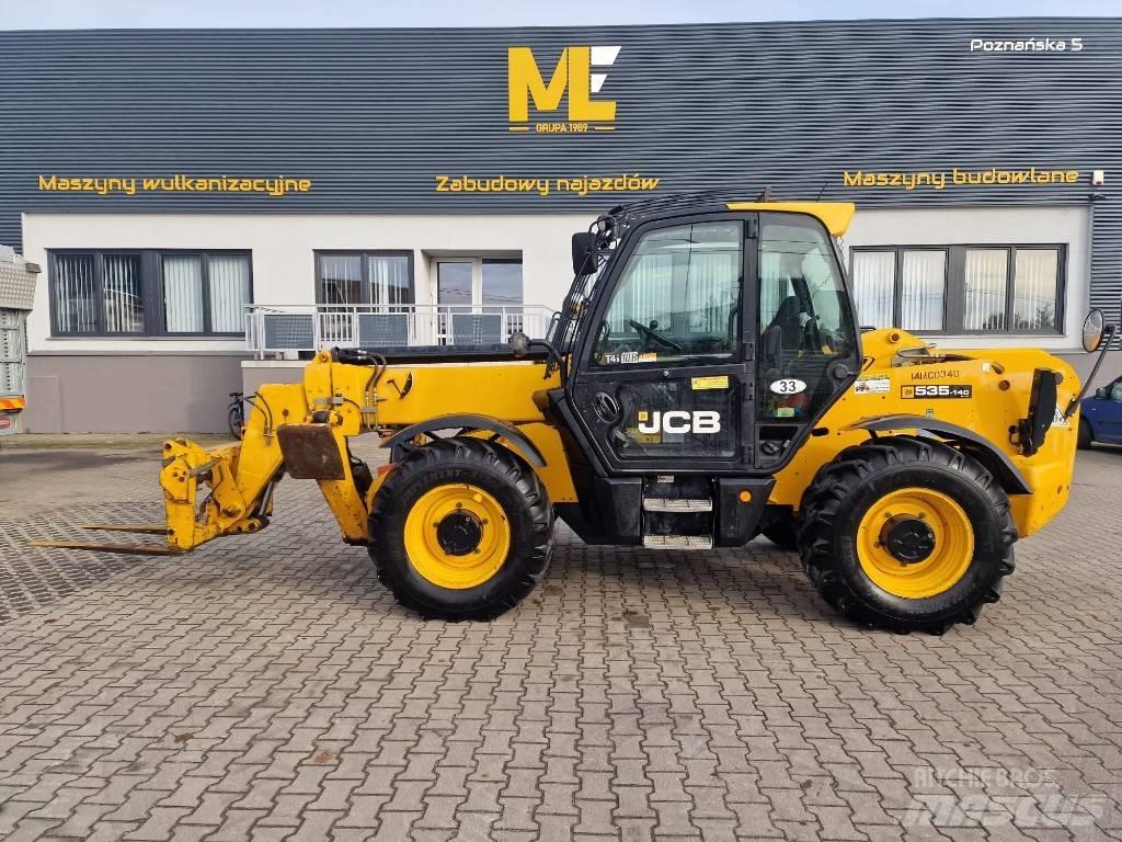 JCB 535-140 伸缩臂叉装车|叉装车
