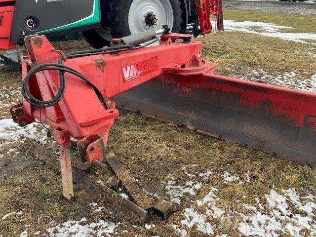 VM 300 JH 刮路机