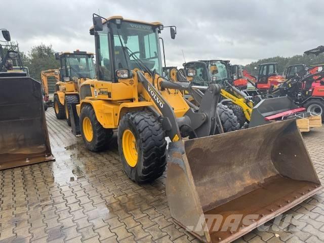 Volvo L 30 G 轮式装载机