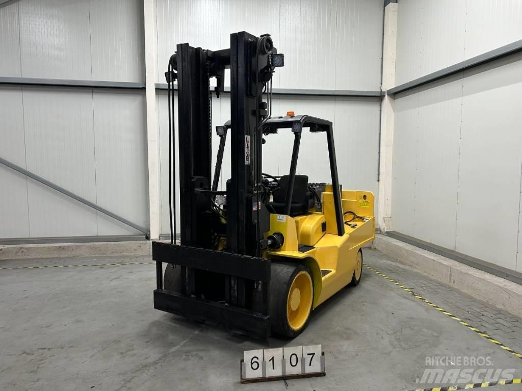 Hoist E220 电动叉车