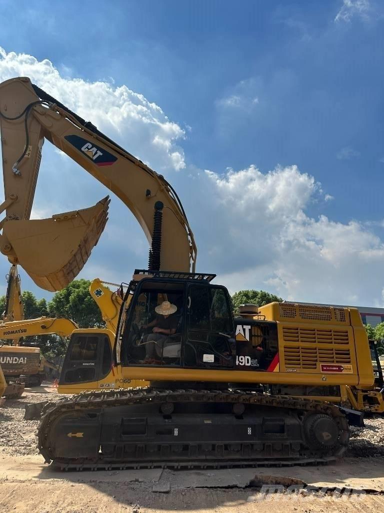 CAT 349 D L 中型挖掘机