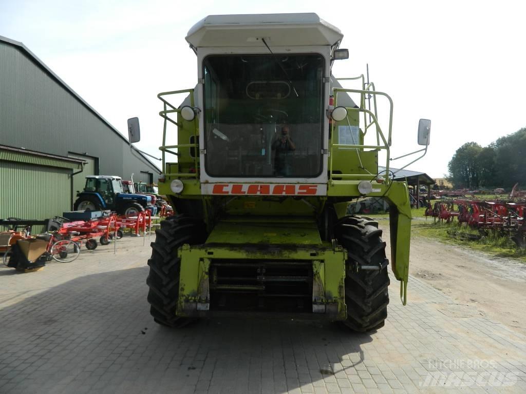 CLAAS Dominator 86 联合收割机