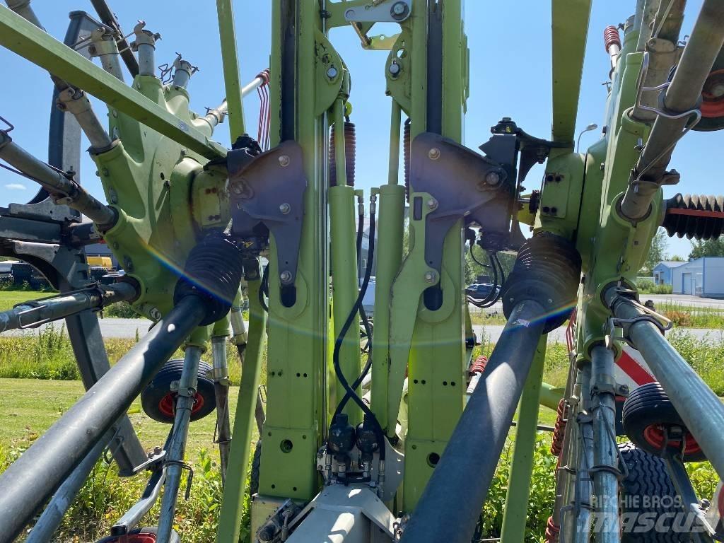 CLAAS Liner 2900 料堆整形机