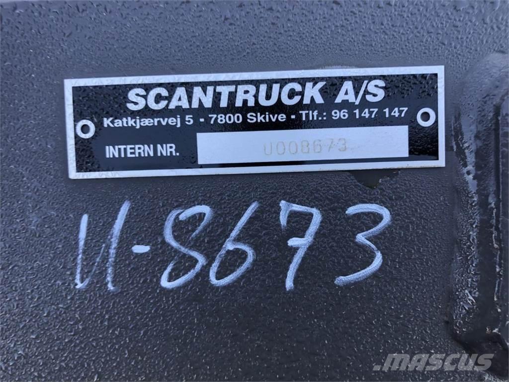 JST Risteskovl, JST 挖斗