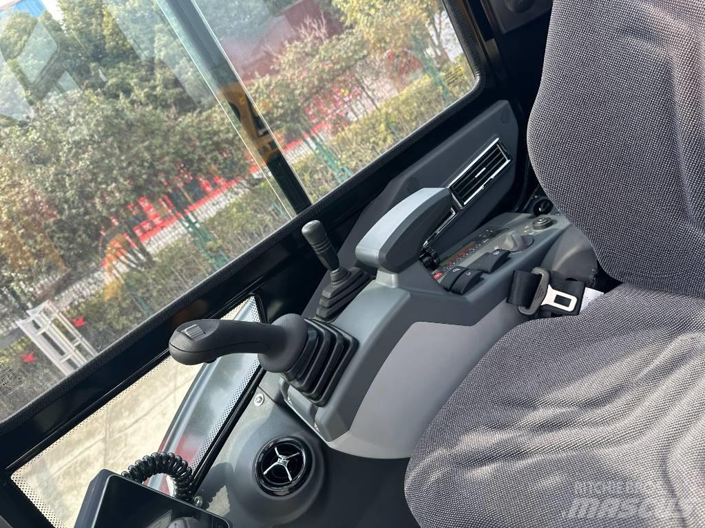 Sany 35U 小型挖掘机
