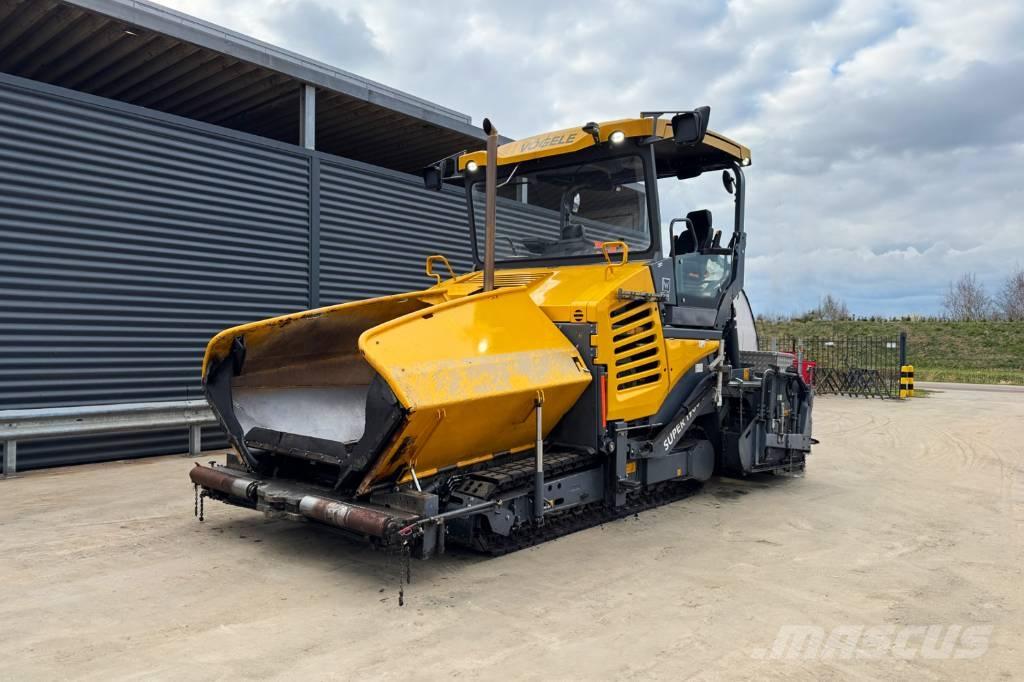 Vögele SUPER 1900-3I 沥青摊铺机