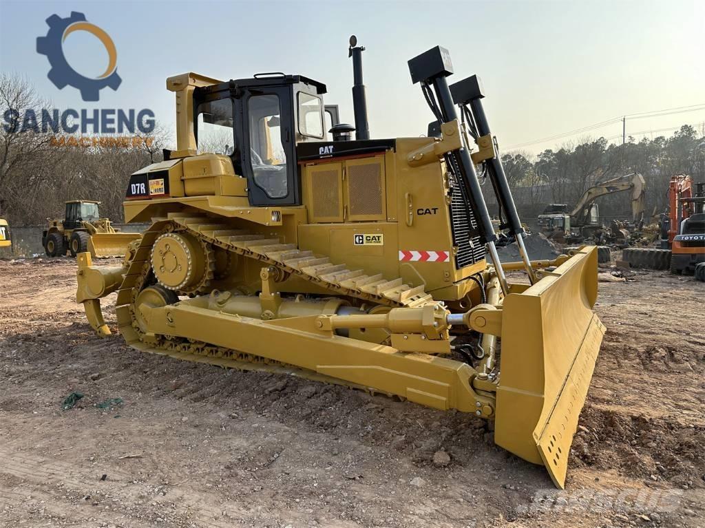 CAT D 7 R 履带式推土机