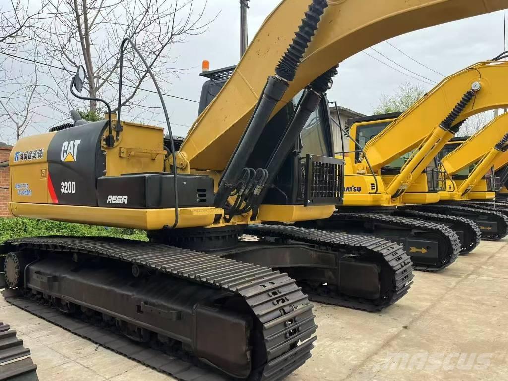 CAT 320 D 履带挖掘机