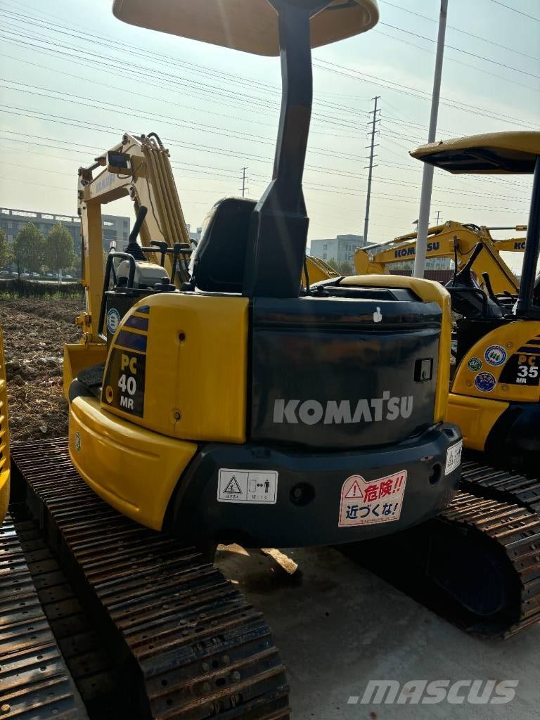 Komatsu 40mr 履带挖掘机