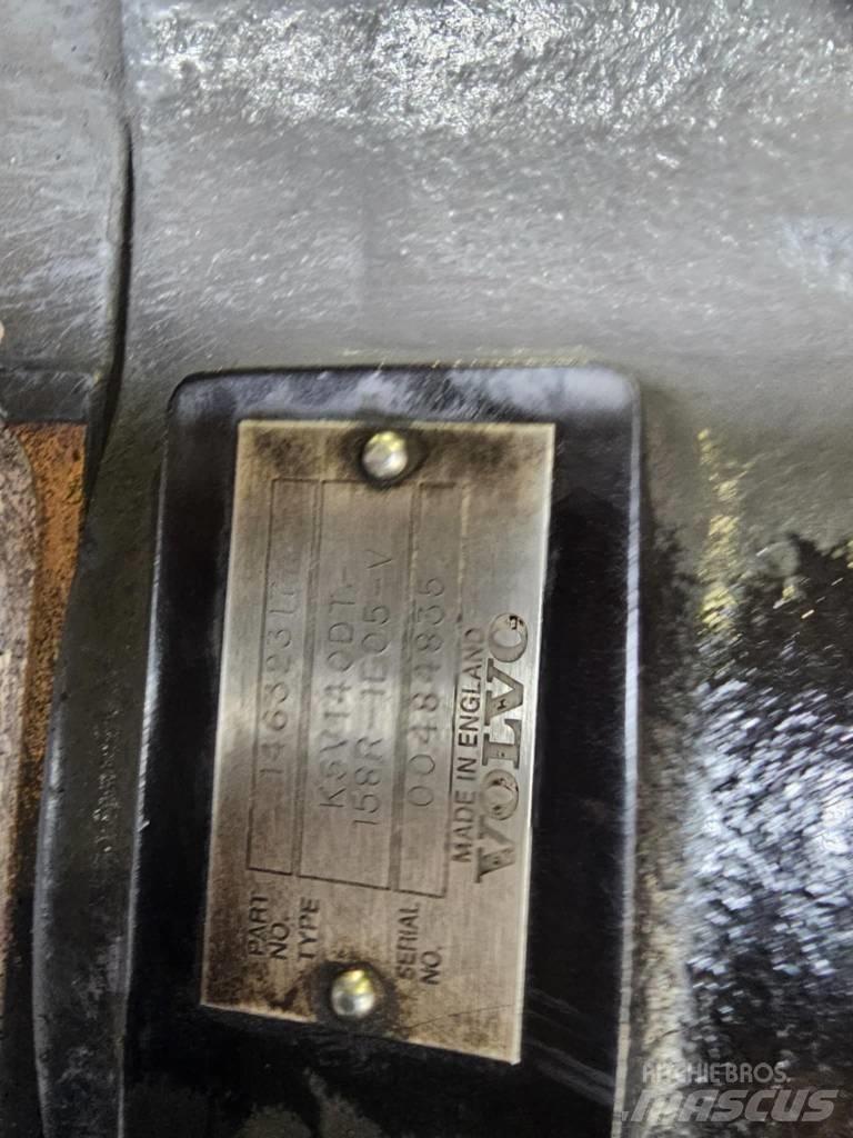 Volvo EC 300 EL 液压