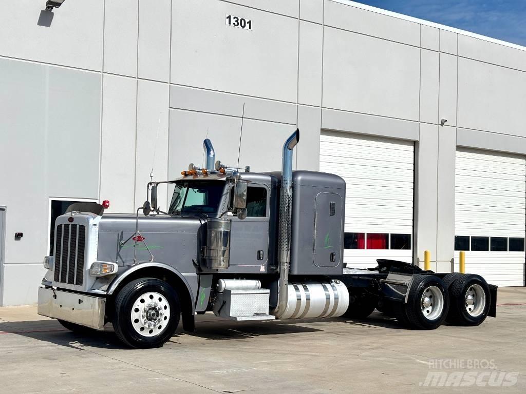 Peterbilt 389 牵引车
