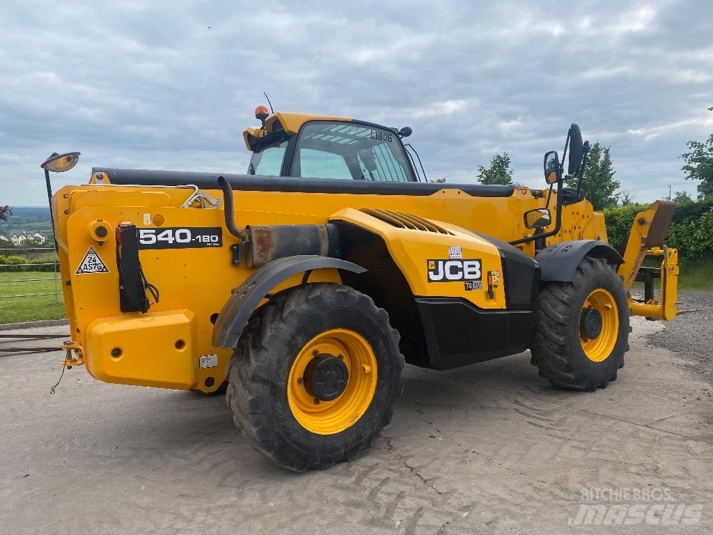 JCB 540-180 伸缩臂叉装车|叉装车