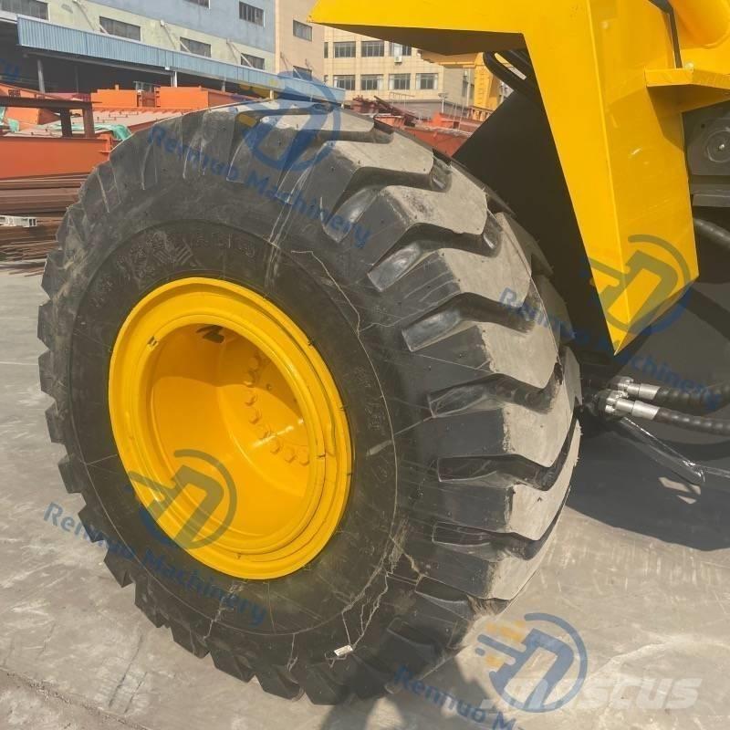 Komatsu WA380 轮式装载机