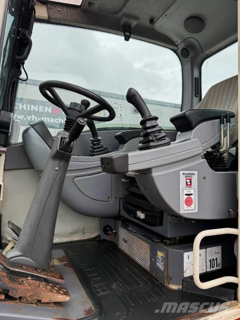 Terex TW 110 轮式挖掘机