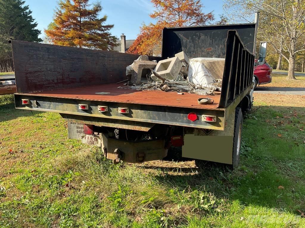 International 4900 自卸式货车