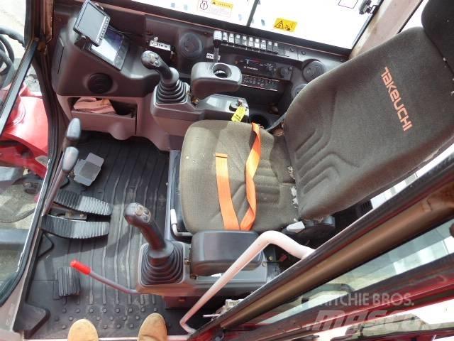 Takeuchi TB 260 小型挖掘机