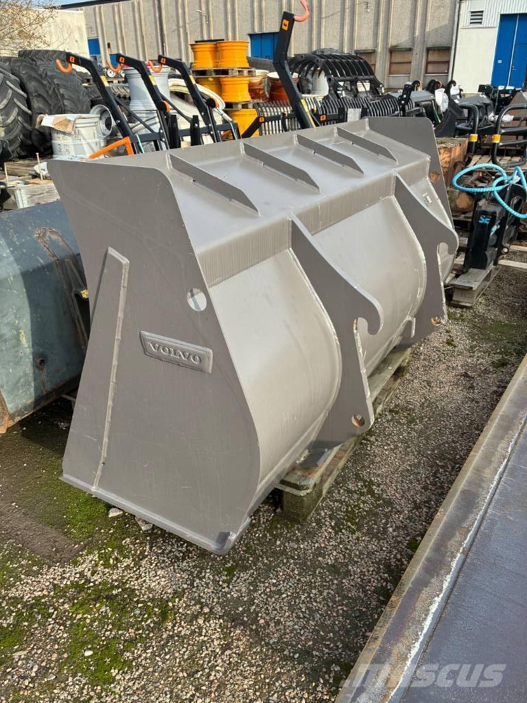 Volvo Skopa 挖斗