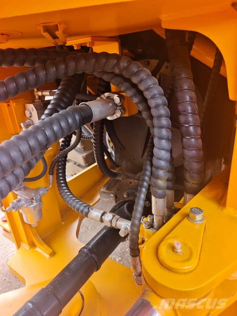 LiuGong 856 轮式装载机