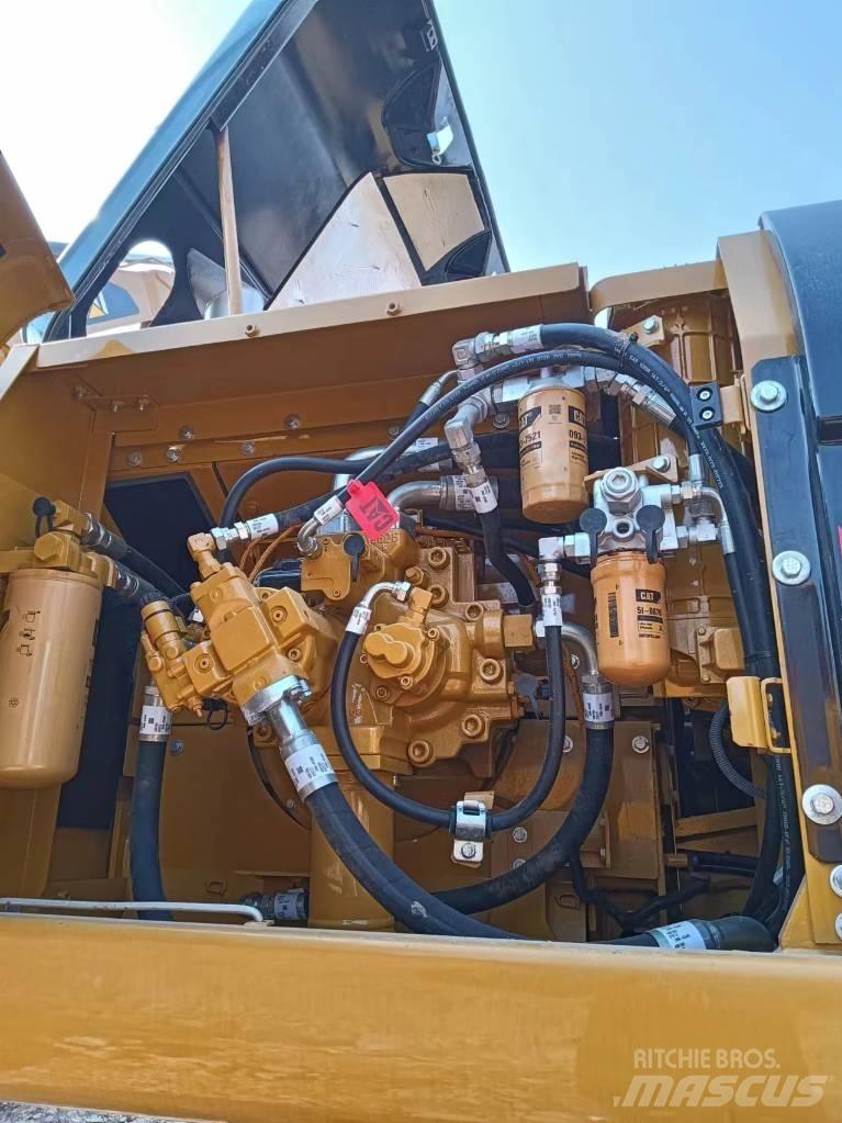 CAT CAT336D2 履带挖掘机