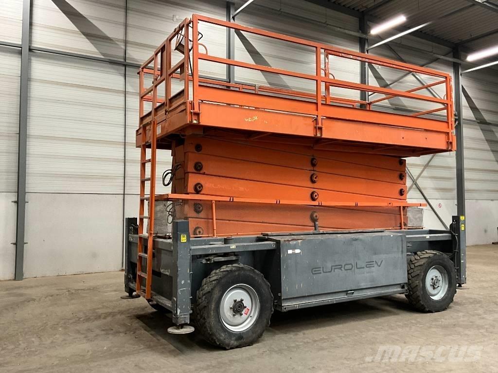 JLG 245-25 剪叉式升降机