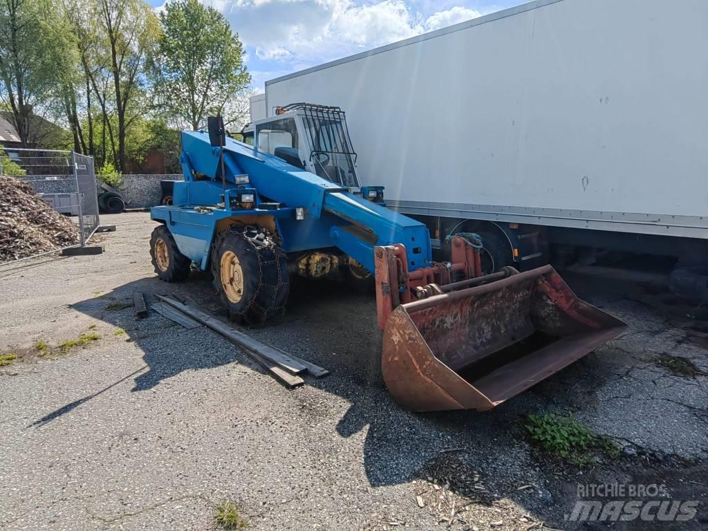 JCB 520 伸缩臂叉装车|叉装车