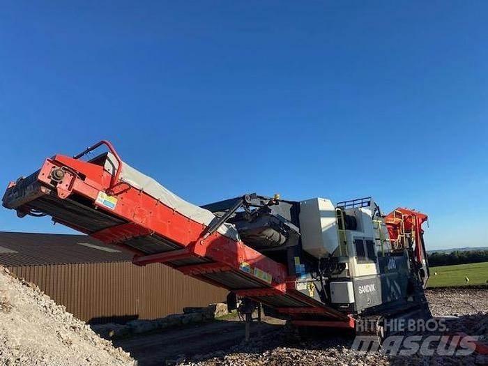 Sandvik QJ241 破碎机