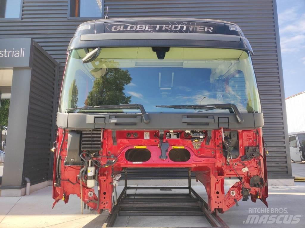 Volvo FH 4 L2 H3 驾驶室与内部